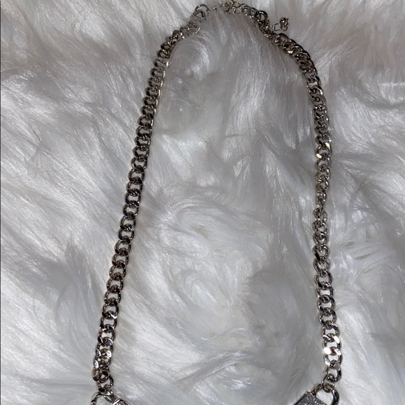 Statement Necklace - Picture 2 of 6